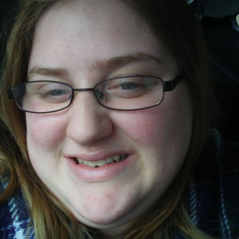 Meet your Posher, Macy